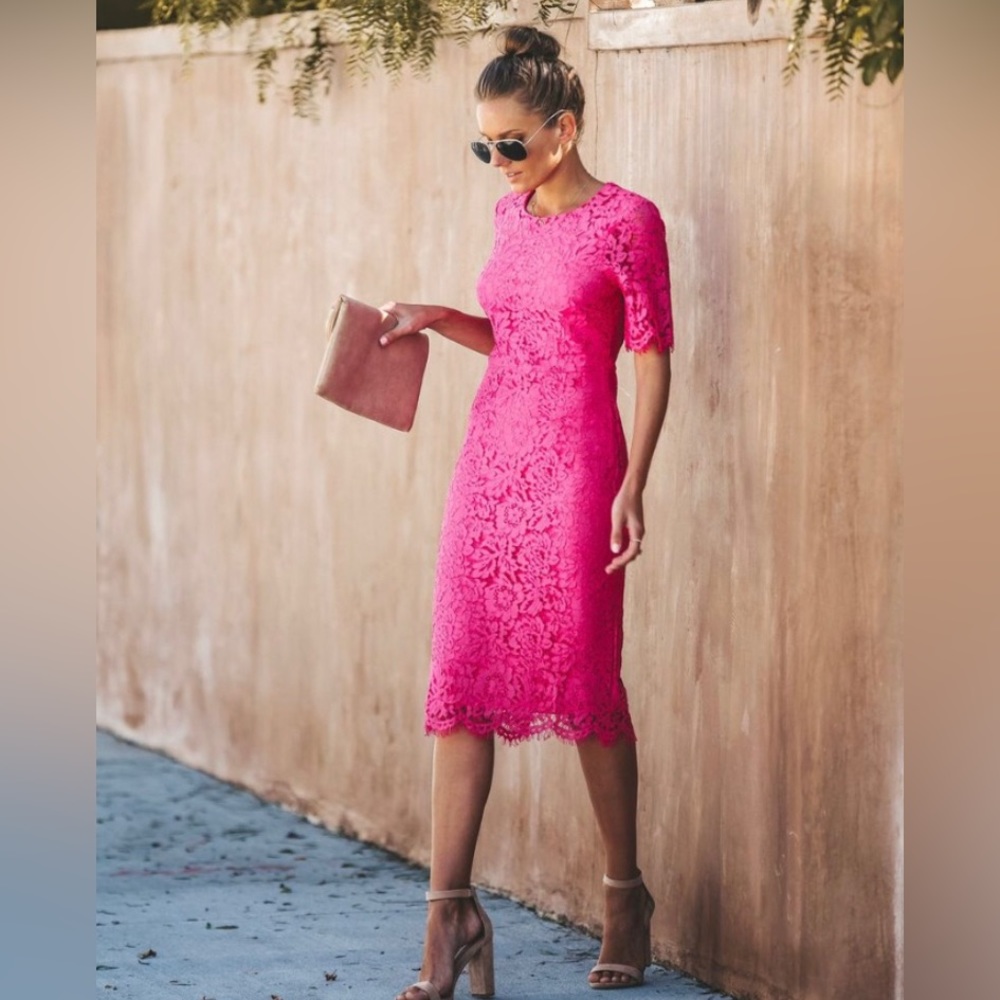 Vici Rosie Floral Lace MIDI Dress Size Small Hot Pink Fuscia